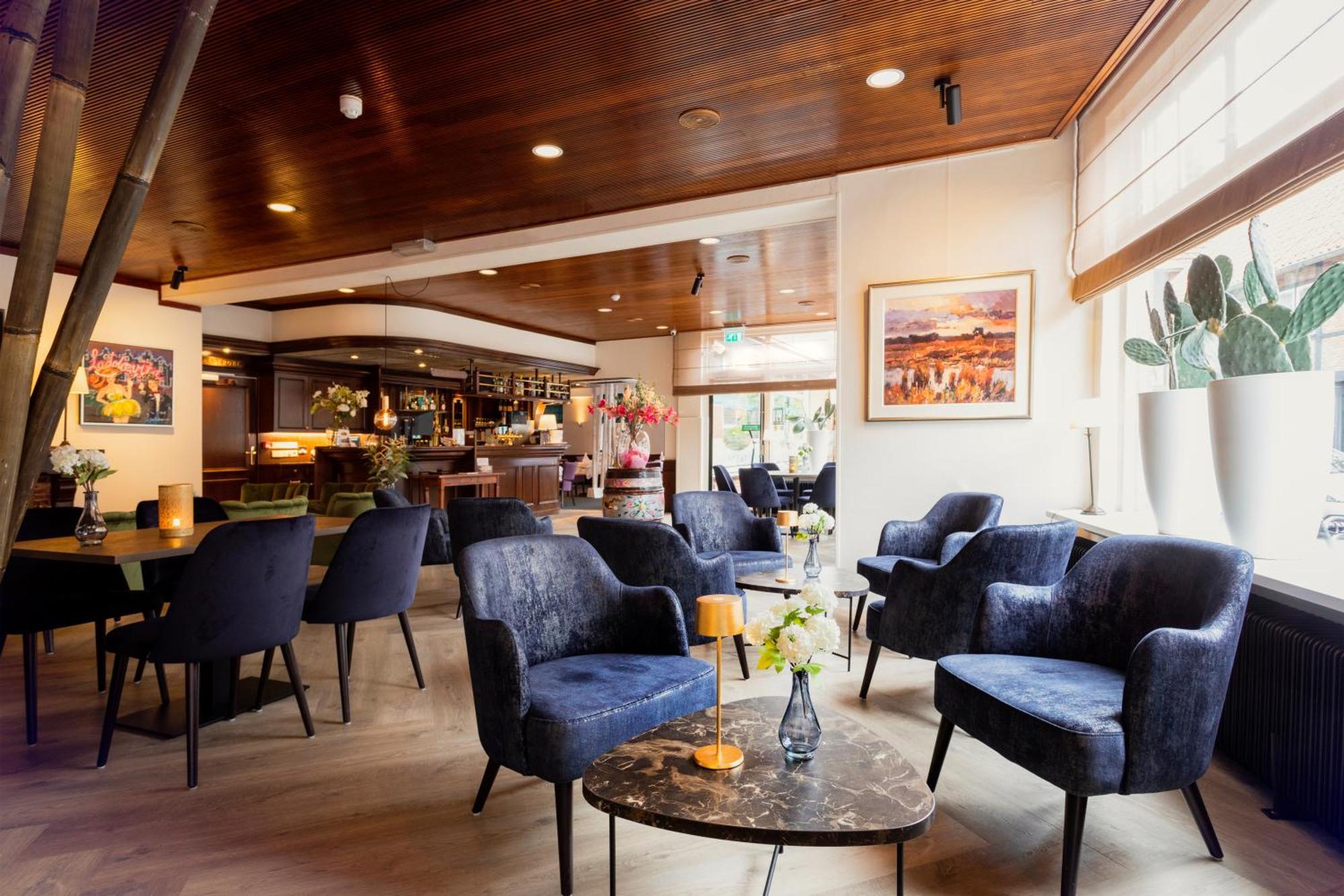 אוטמארסום Hotel Van Der Maas מראה חיצוני תמונה