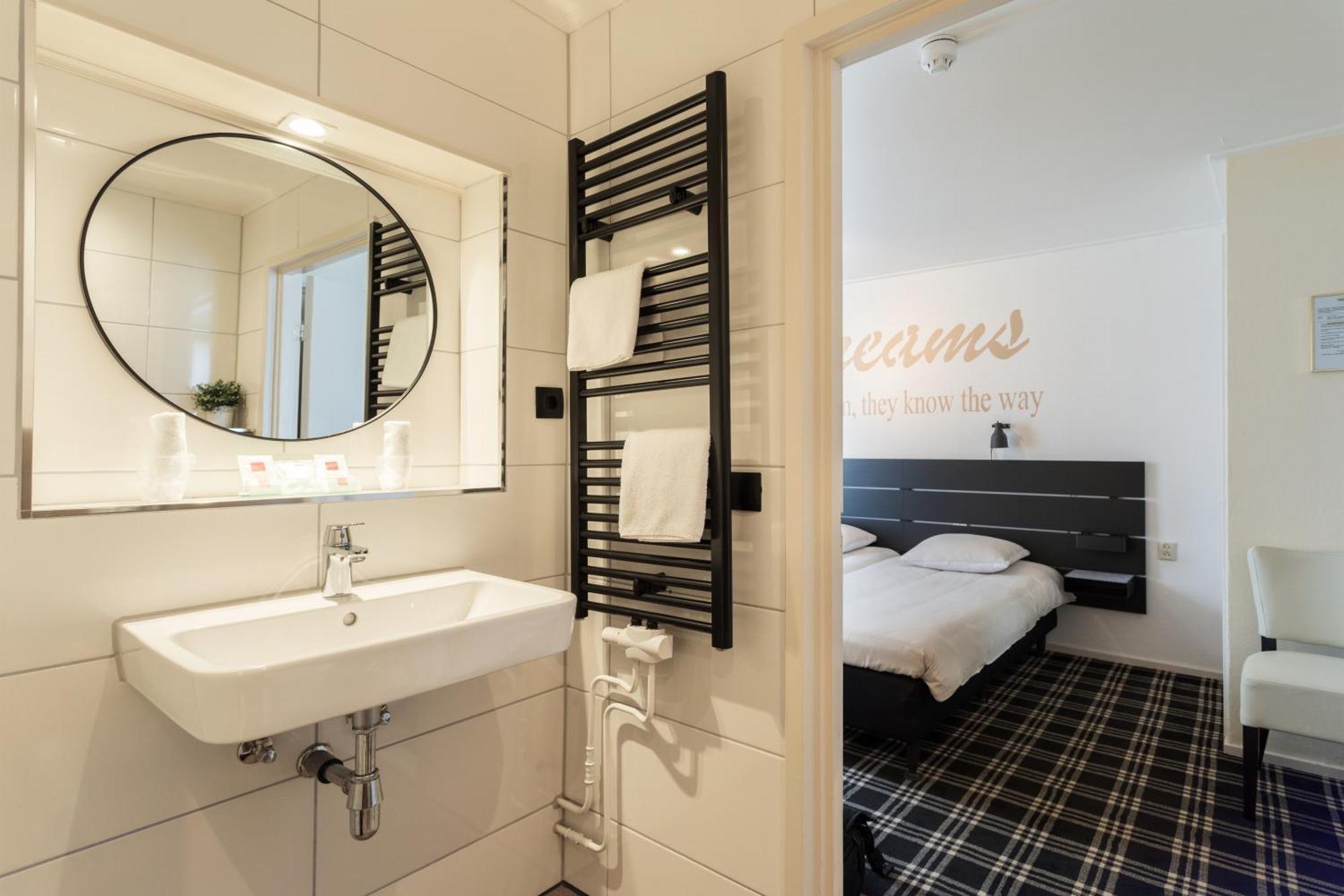 אוטמארסום Hotel Van Der Maas מראה חיצוני תמונה